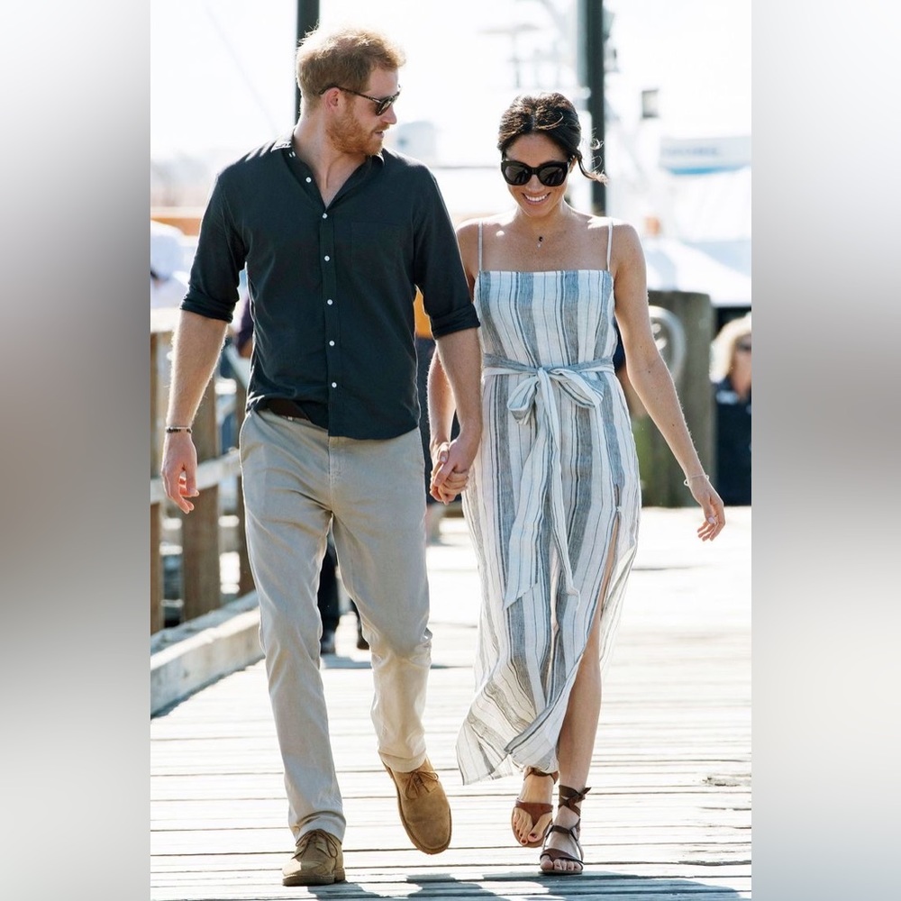 Reformation Elliot dress, similar to Reformation Pineapple ASO Meghan Markle - Picture 2 of 3